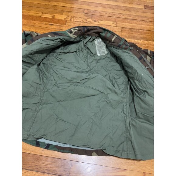 USGI Army Cold Weather Field Coat Woodland Camo Jacket US Military Medium Reg - Picture 7 of 8